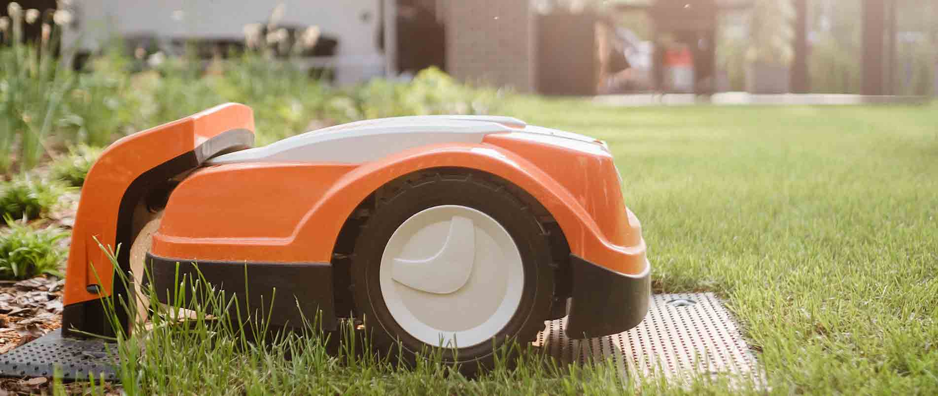 智能、安全、高效，看移远如何助力割草机智能化升级